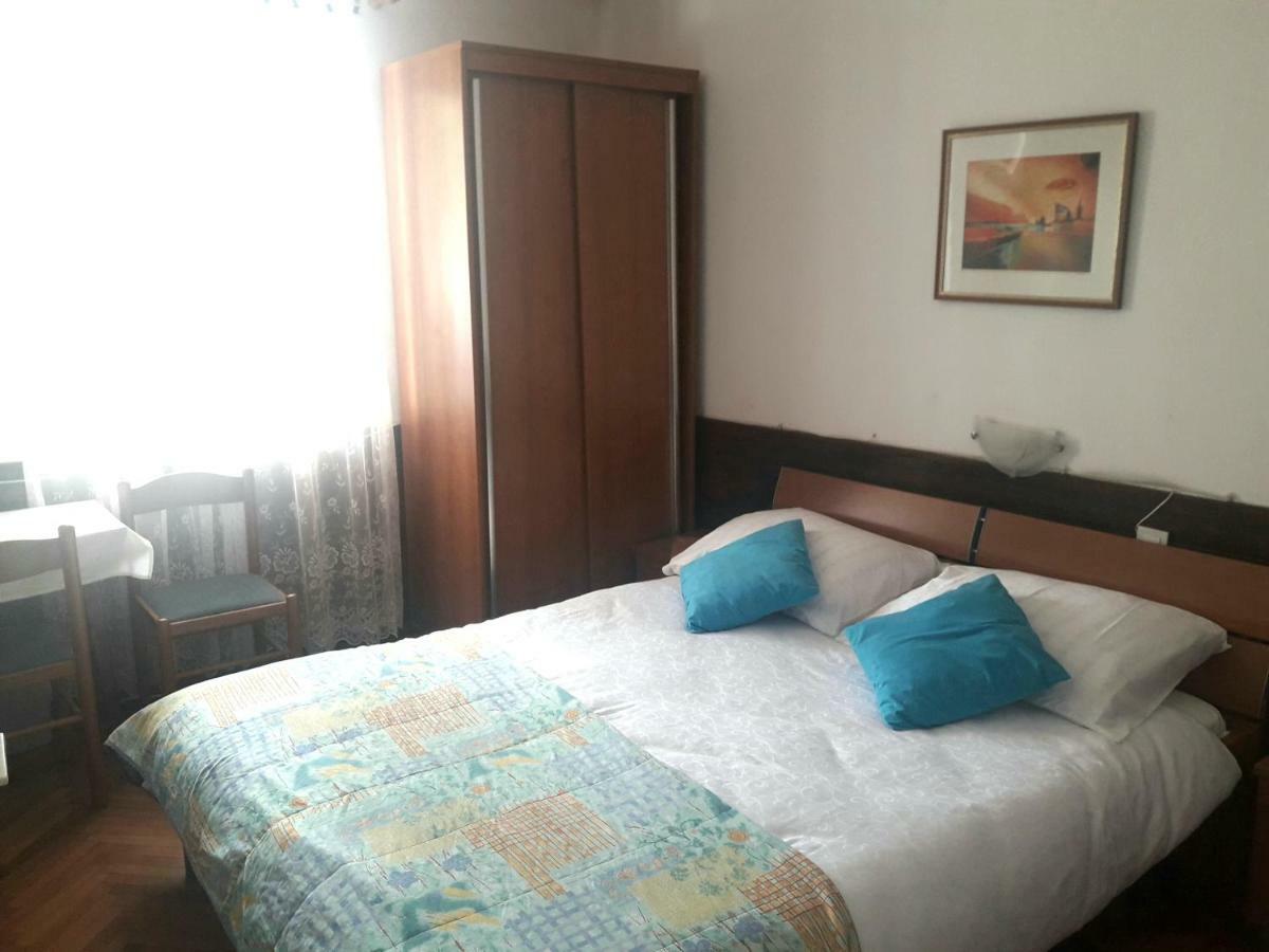 Apartments Ogrin 波尔托罗 外观 照片