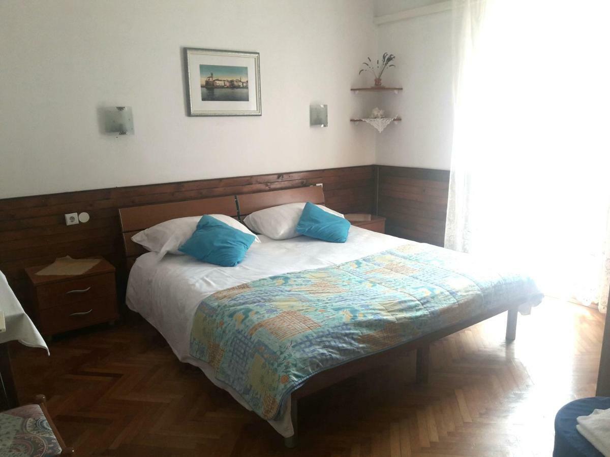 Apartments Ogrin 波尔托罗 外观 照片